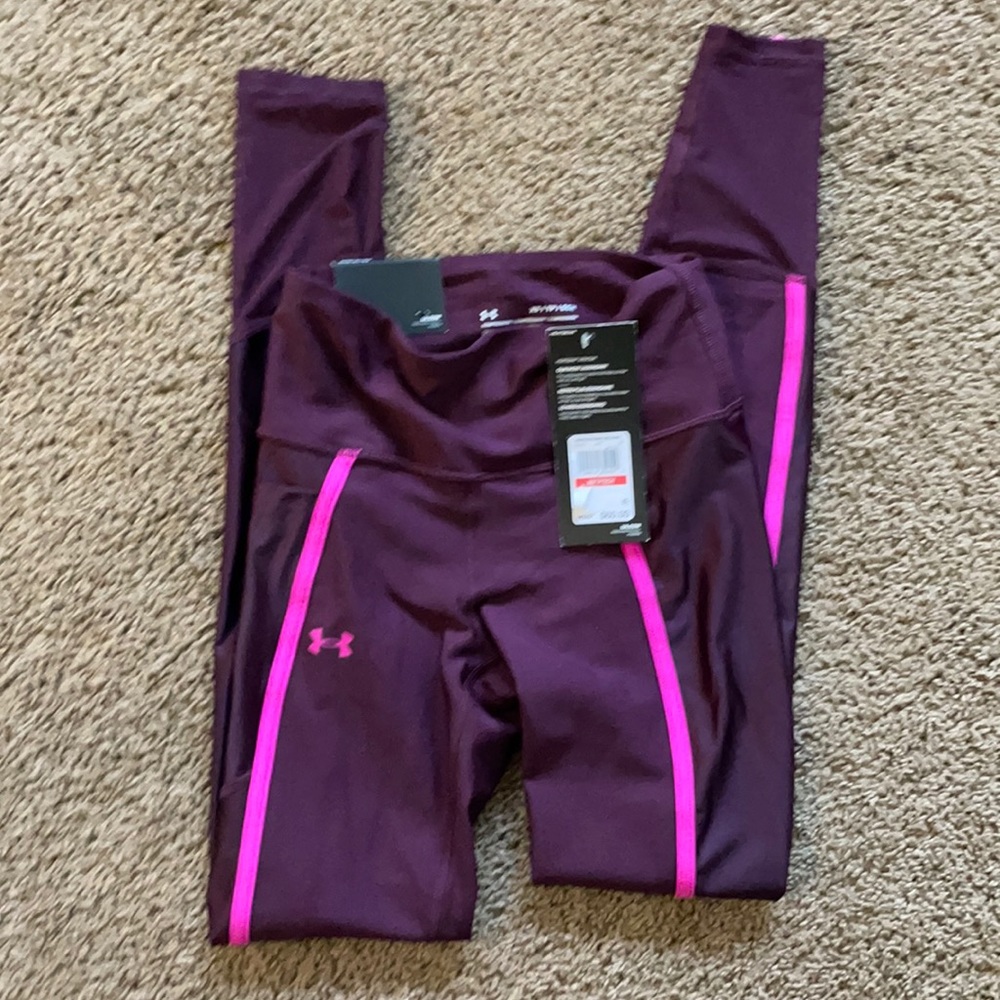 NWT under armour women’s compression pants